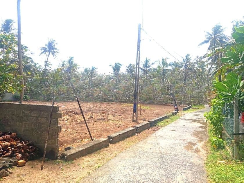 Prime Beachfront Land for Sale – Akurala, Hikkaduwa