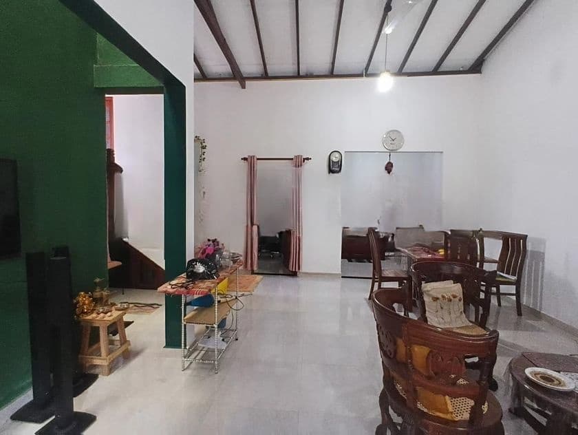 Piliyandala Dampe 3 BR newly build house for sale .