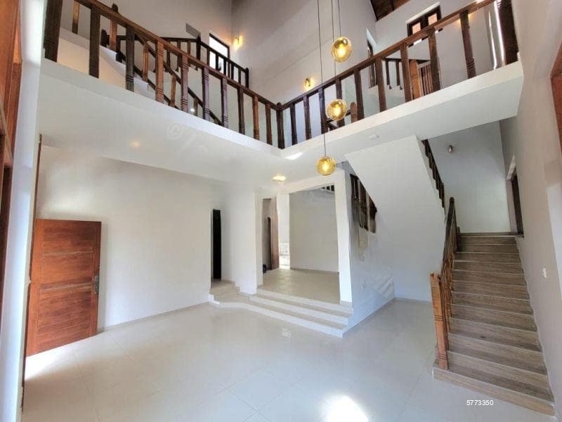 ■ 05BR ■ Subuthipura Luxury House ■ For Sale ■ (NK50122)