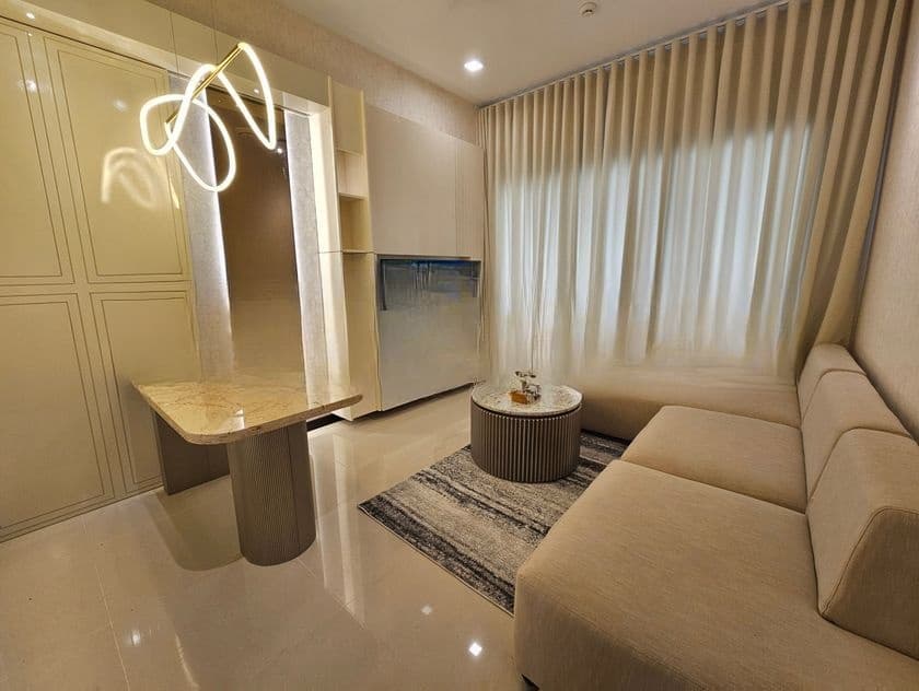 2 Bedrooms Fully Furnished Apartment at Trizen Colombo Rent