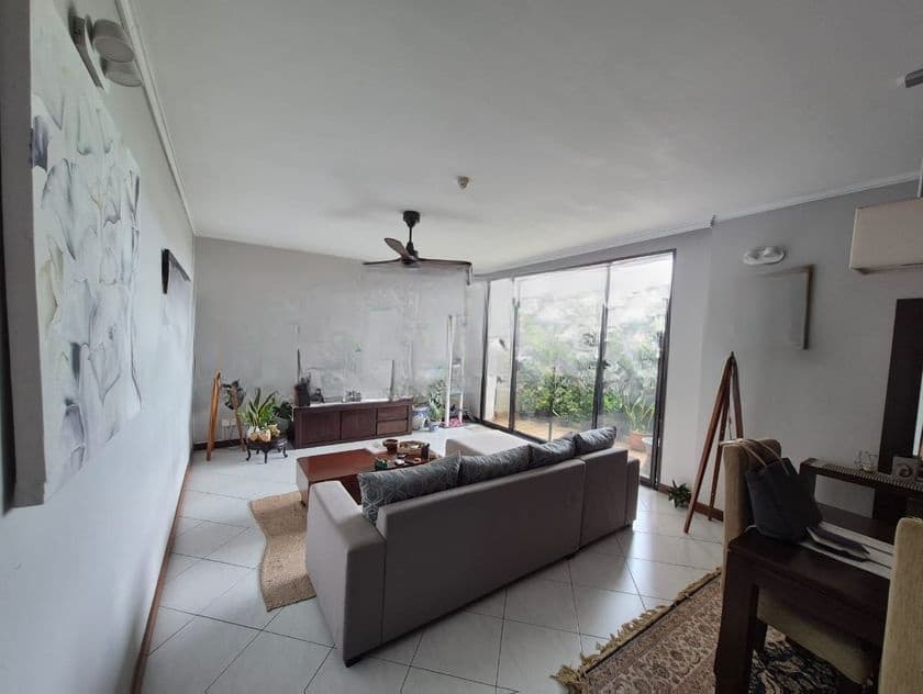 Royal Park Condominium 04BR Apartment For Sale (NK11502)- Rajagiriya