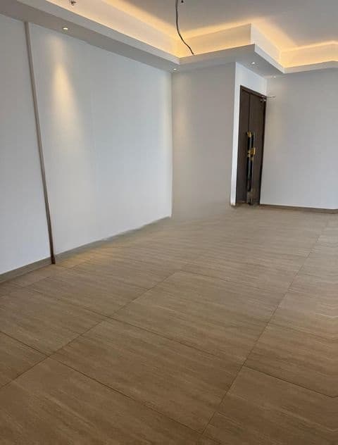 SEMI FURNISHED BRAND NEW APARTMENT FOR RENT COLOMBO 3 MU2512