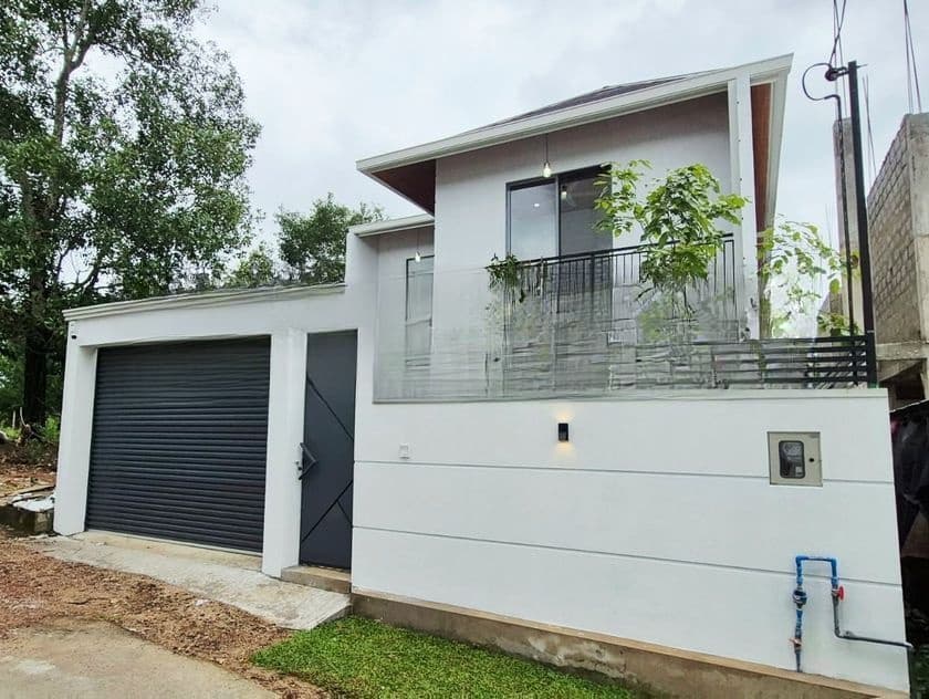 Brand New Luxury 2 Story House For Sale In Athurugiriya