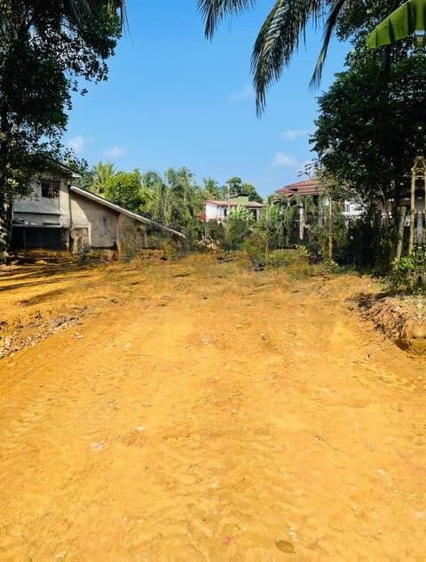 Land for Sale in Wattala Mahabage