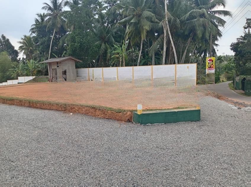 Land Plot in Kottawa