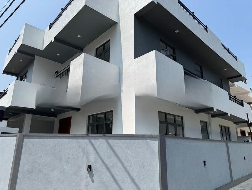 Luxury Modern Brand New House for Sale in Piliyandala