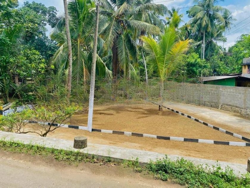 Athurugiriya Habarakada Land for Sale