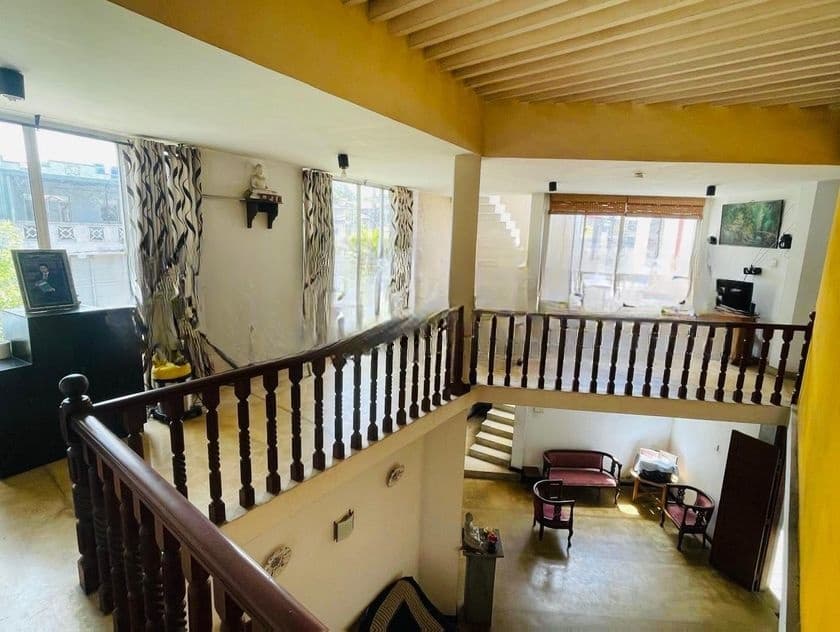 (AF895) 9.84 Perches of Land with House sale in Borelasgamuwa