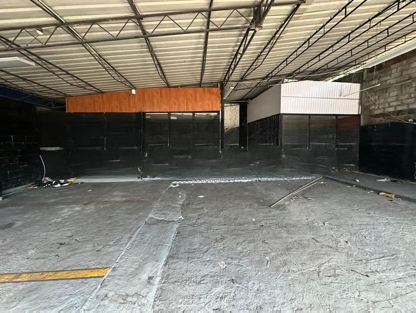 COMMERCIAL BUILDING FOR RENT IN KIRIBATHGODA (SP345)
