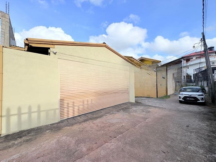 2-Storey House for Sale in Battamulla