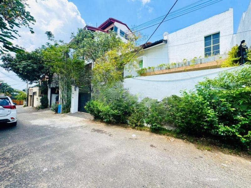 Luxury 10.5 Perches 2-Storey House for Sale – Kotte 🌿