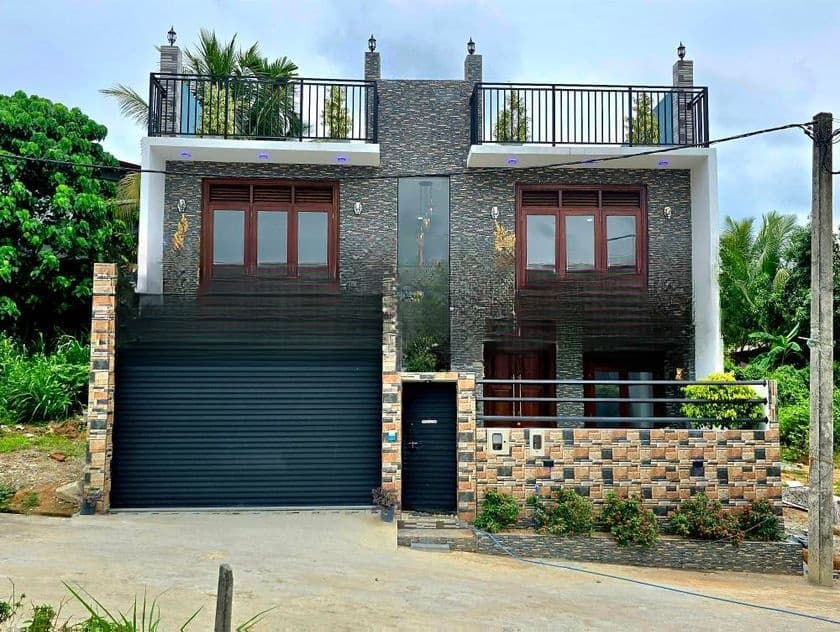Newly Build Luxury 3 Story House For Sale In Kahathuduwa