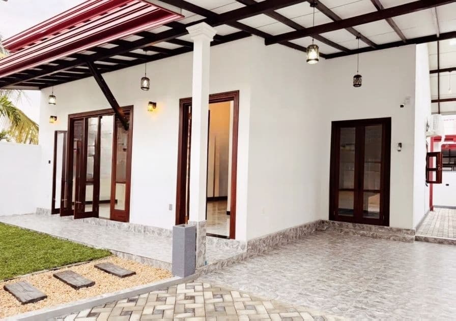 Brand New Single House for Sale in Kottawa Horana Road Kiriwahthudua