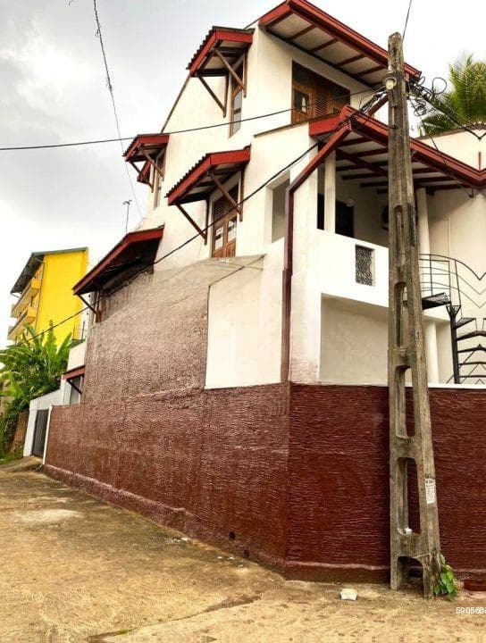 Prime 3-Story Modern House for Sale – Maharagama