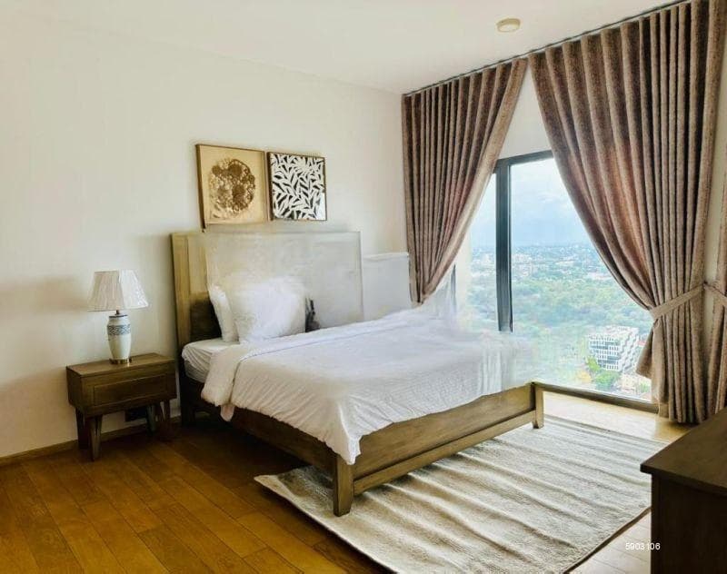 2.5 Bedroom Apartment for Sale - Colombo 2 | LKR 139,000,000 (EM612)