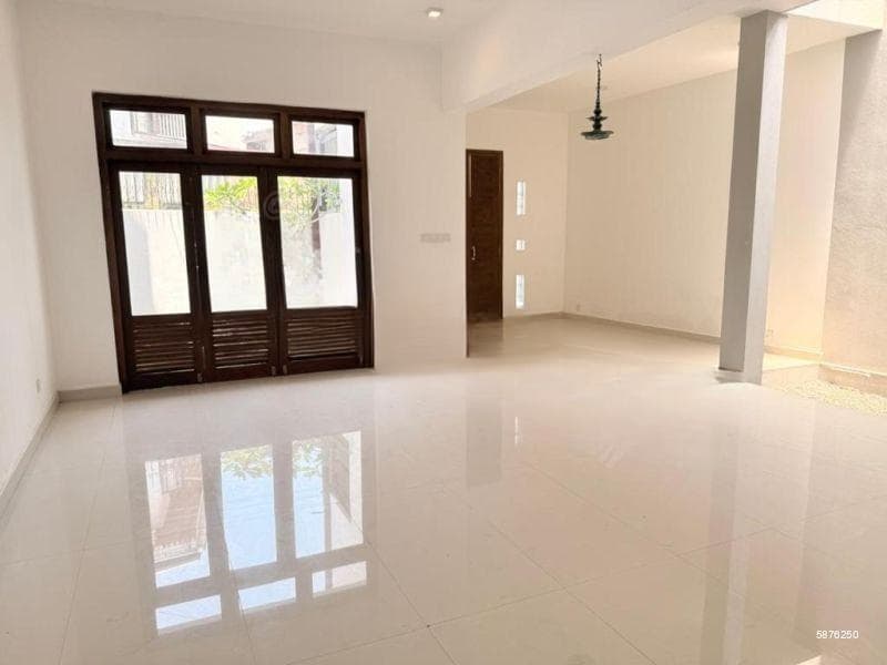 6 Bedroom house for sales in Nugegoda for Rs. 93.50 million (negotiable)