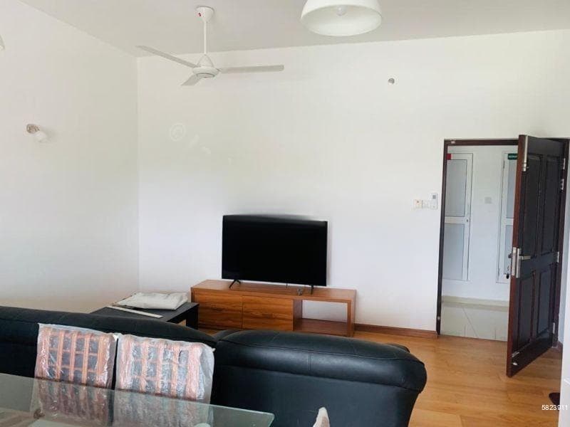 Prime Castle 03 Bedroom Apartment for rent in Colombo 8
