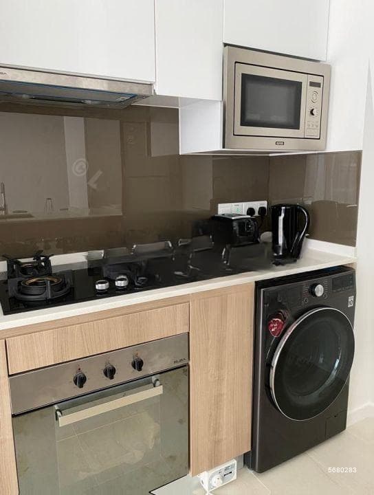 Capital Seven - Classic Two bed room apartment for rent on a high floor - beautifully furnished.
