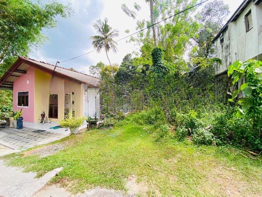 10 Perches Land for Sale Near Millennium City – Athurugiriya