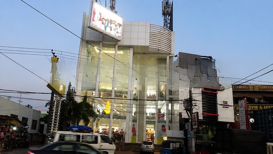 Commercial Building for Sale Ja Ela