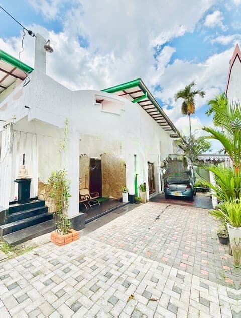 Spacious Two-Storey House for Sale – Kottawa