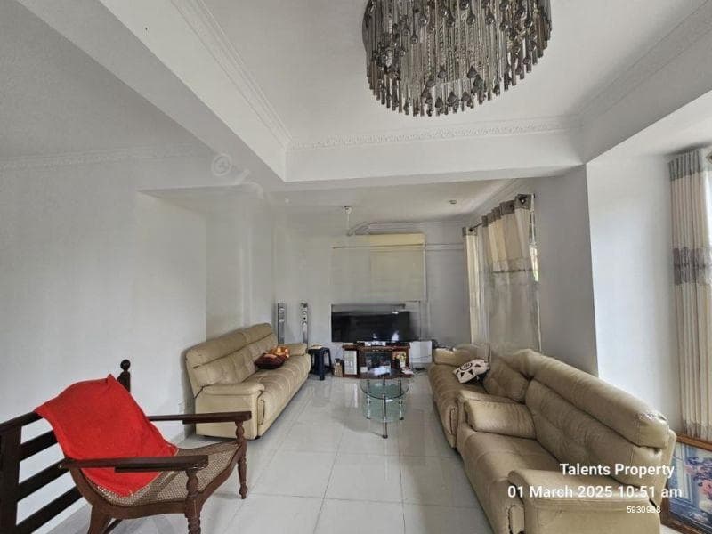 Three Storied Luxurious House Rent in Nawala- PDH152