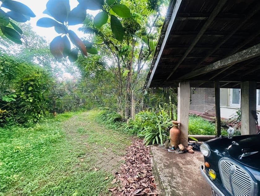 (AFA528) 55 Perch Land for Sale in Mount Lavinia