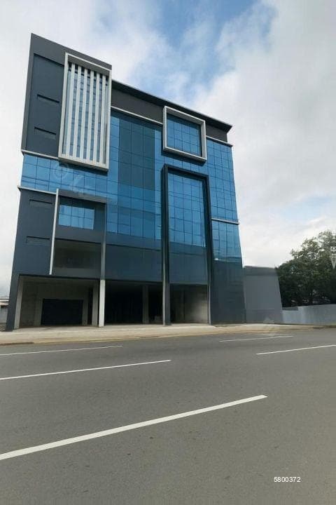 Commercial Building for Rent in Colombo 4