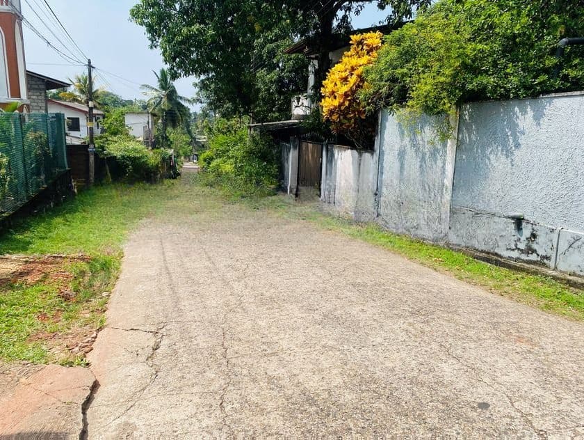 14P Superb Land Close to Hokandara Junction