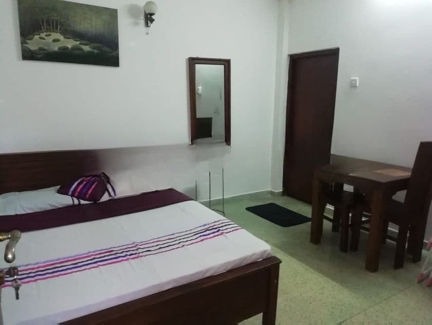 Clean Room in Wellawatte