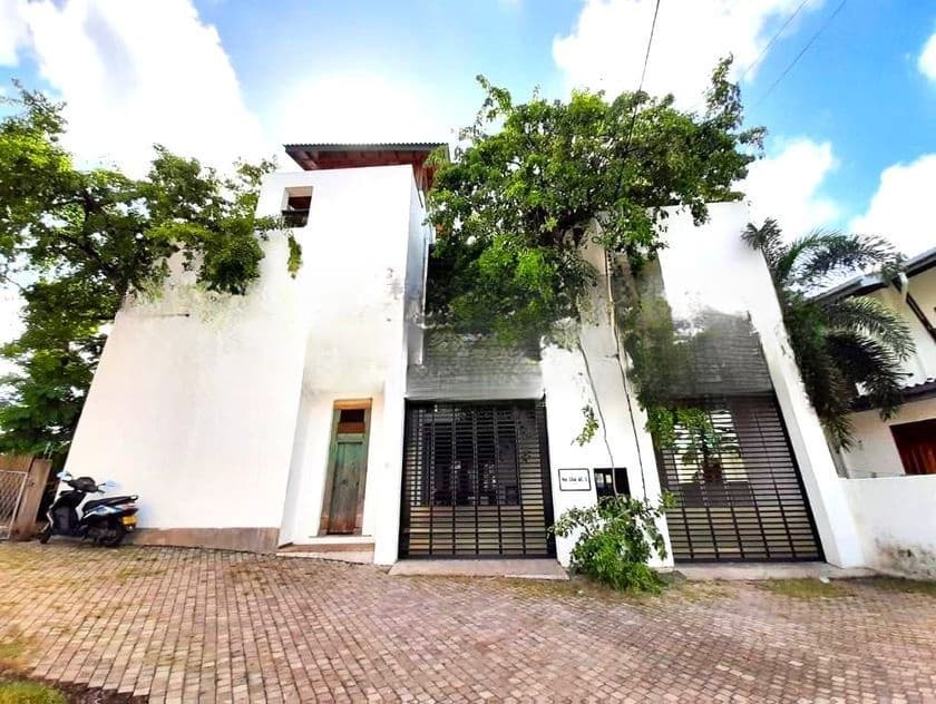 Elegant Three-Story House in Nugegoda