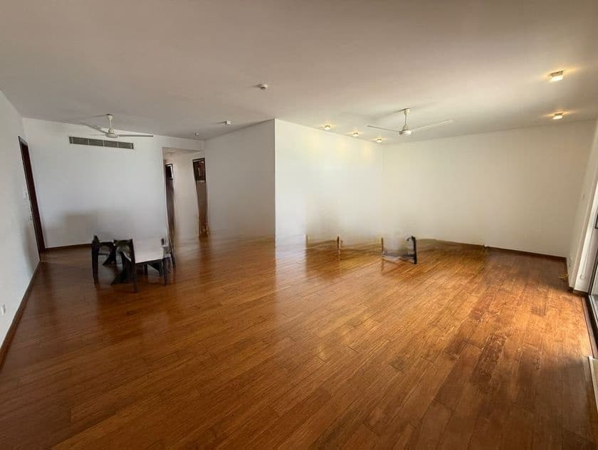 17th Floor Sea View | Orwell Residence