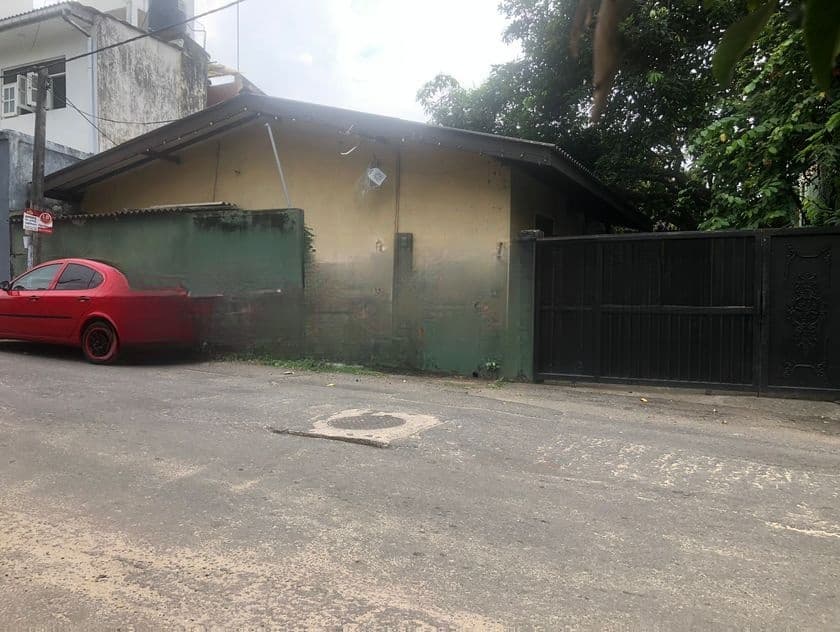 Land for sale in Colombo 05