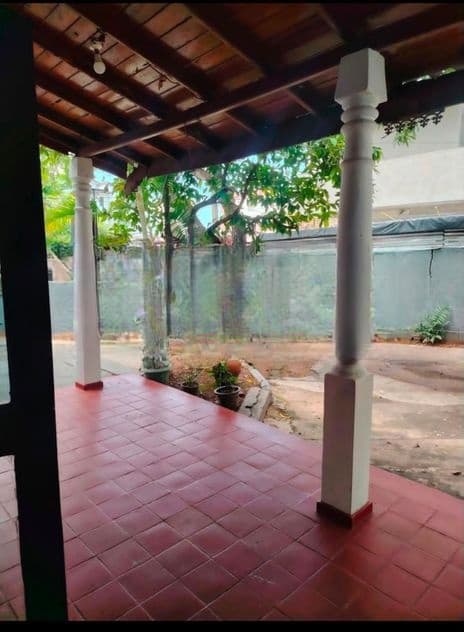 COMMERCIAL PROPERTY FOR RENT COLOMBO 6 AB2732