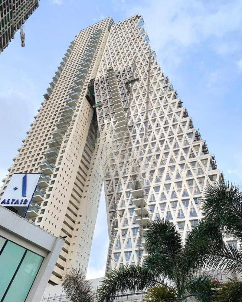 Luxury 3 Bedroom Apartment for Rent at Altair