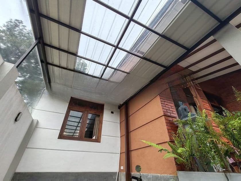Newly Built Modern Home for Sale Near Athurugiriya