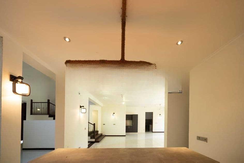 Boralesgamuwa - Gangarama Road 04 Bed Room 02 Storied House for Sale