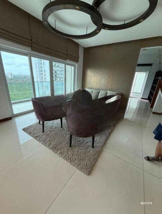 Fairway Sky Garden 04 Bedroom Penthouse furnished Apartment for sale in Rajagiriya
