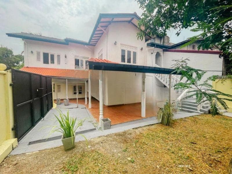 House for Sale in Gorakapitiya, Piliyandala – Peaceful Residential Neighborhood