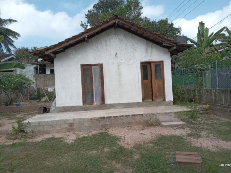 Negombo/ Kochchikade Town Limits 10 Perchers Residential Land With House for sale .