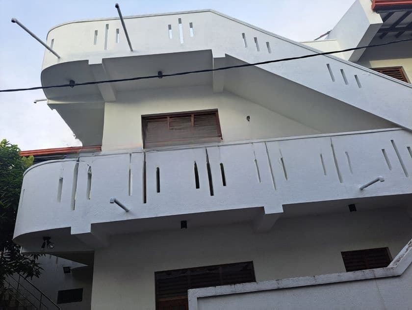 Two story stand a lone house for rent nugegoda