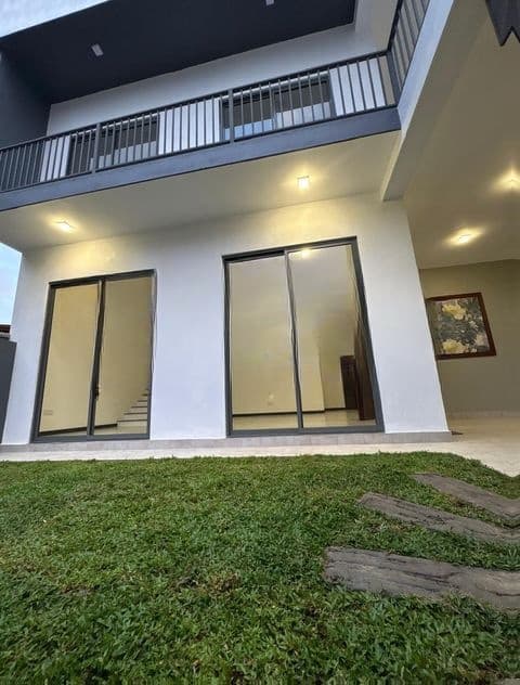 Luxury New House Sale in Piliyandala