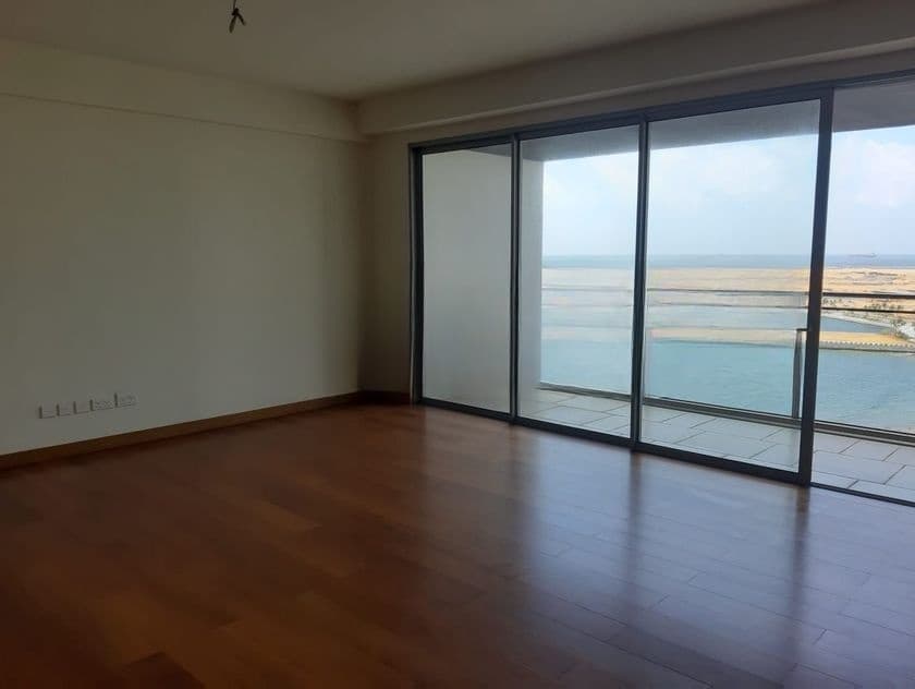 Shangri La - 04 Bedroom Apartment for Sale in Colombo 02 (A2484)