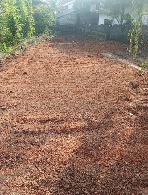 Kadawatha Pasal Mawatha Land