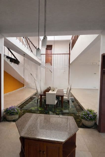 3 Storey House For Sale in Battaramulla - EH398