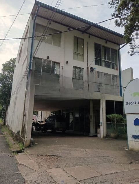 Super Commercial Building for Sale Kirulapana Ds4038