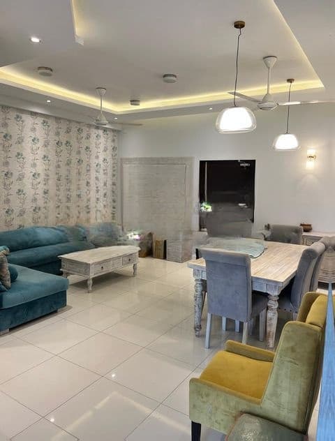 FULLY FURNISHED APARTMENT FOR SALE COLOMBO 7 CHI2505