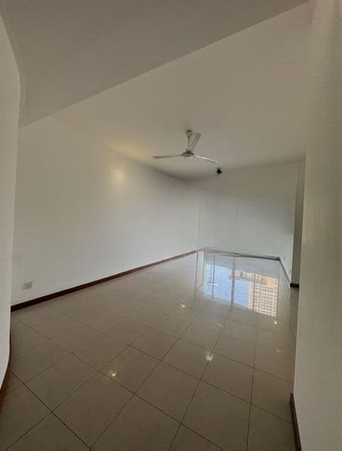 Apartment For Sale In Colombo 3