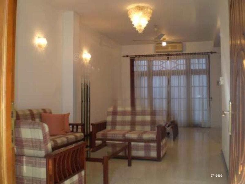 House for Sale - Colombo 07 | LKR 350,000,000