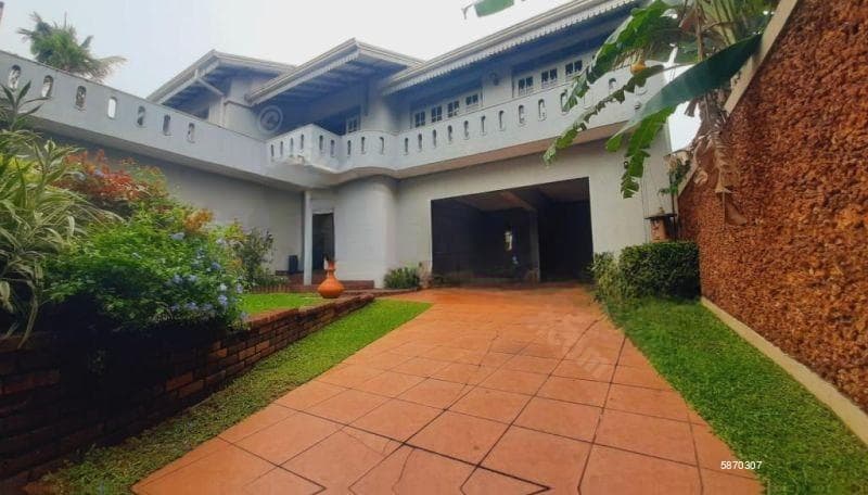 House for sale in Nugegoda